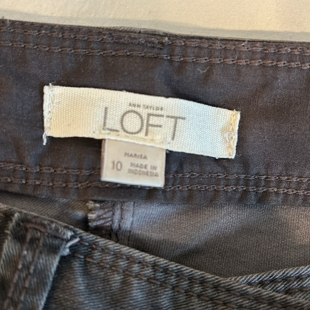 LOFT camo skinny jeans - Picture 2 of 6